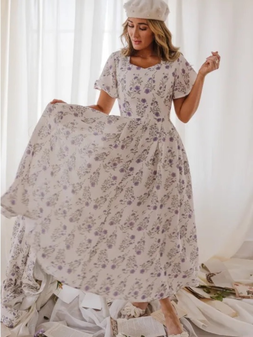 Ivy City Co Maeve Dress in Purple Floral Midi Cottagecore Size L 100% Rayón